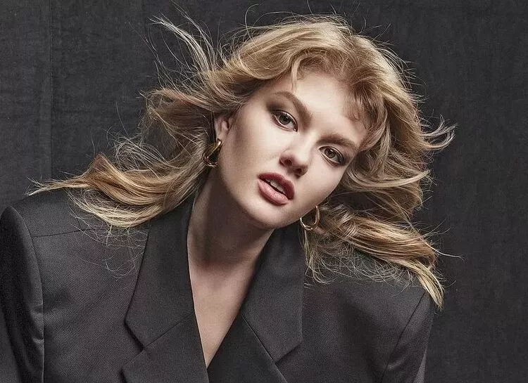 kak-dochy-renaty-litvinovoj-ulyyana-dobrovskaya-otprazdnovala-20letie_41253_cover_750x545