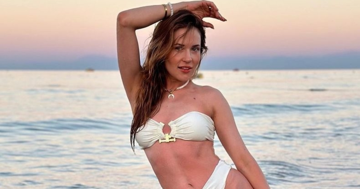 Денисенко поспорила с шеф-поваром турецкого отеля из-за борща: в меню блюдо назвали «русским супом»