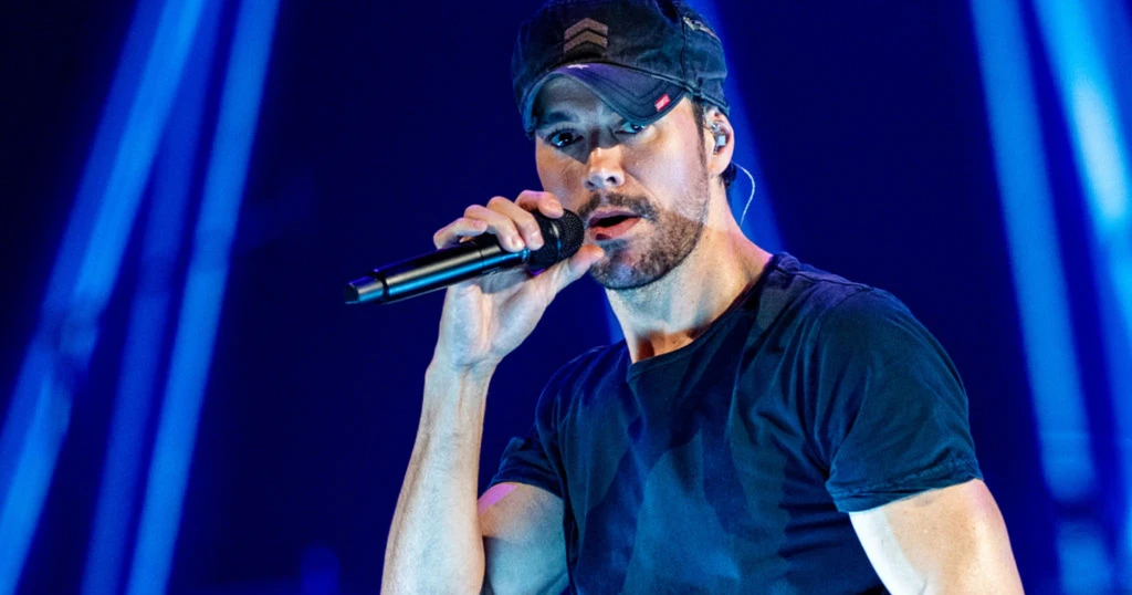 Enrique Iglesias, Pitbull, and Ricky Martin in Concert - Detroit, MI