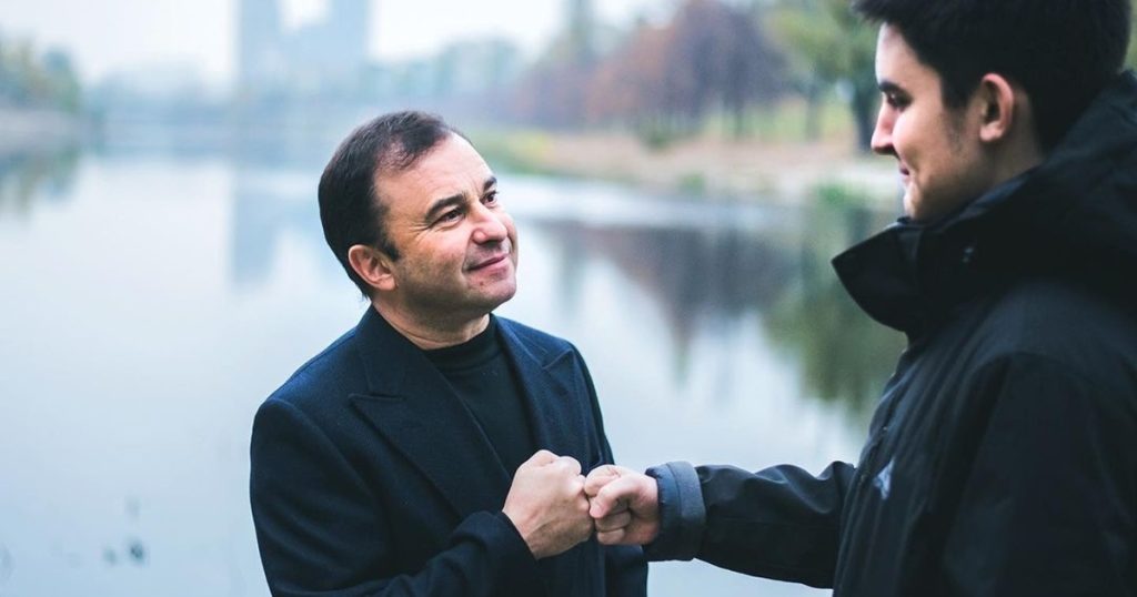 Син Віктора Павліка: Детальна біографія, кар’єра та особисте життя