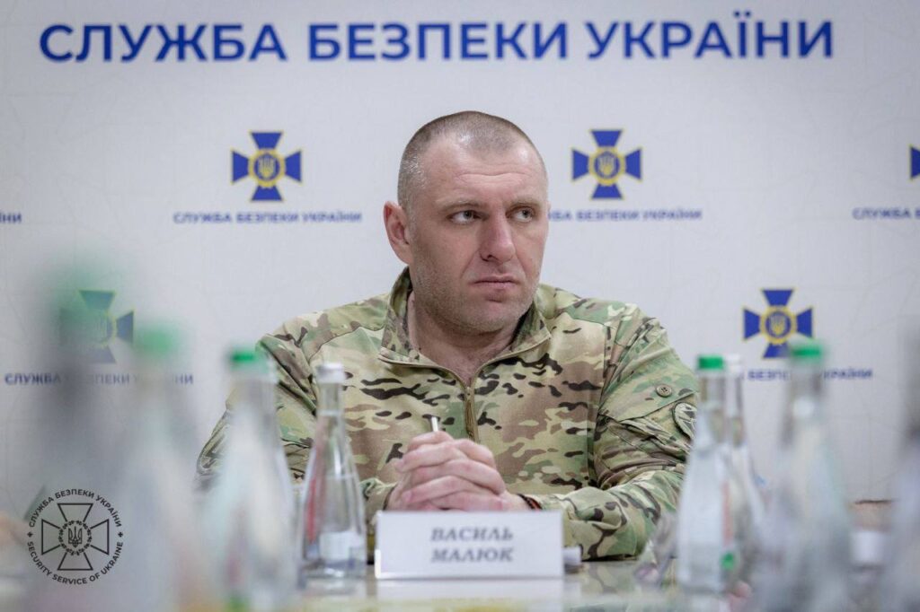 Василий Малюк Семья: подробности личной жизни и жизненный путь