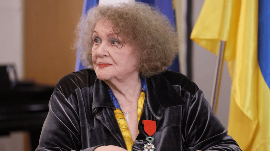 Ліна Костенко Біографія: життєвий шлях, творчість і вплив