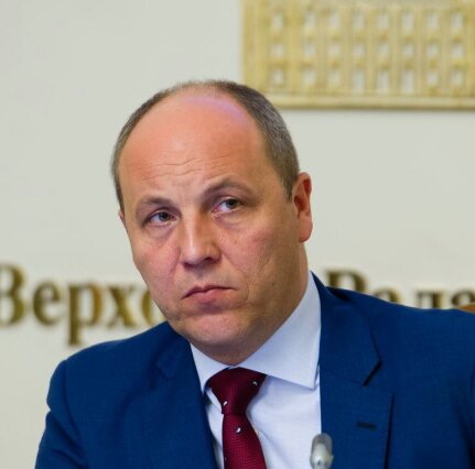 Парубій Де Зараз: текущая деятельность и биографический обзор