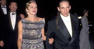 1994 Vanity Fair Oscar Party - Arrivals