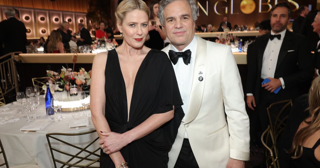 83rd Annual Golden Globes - Inside